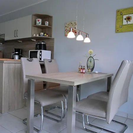 Ferienwohnung Kwi 73 Og *